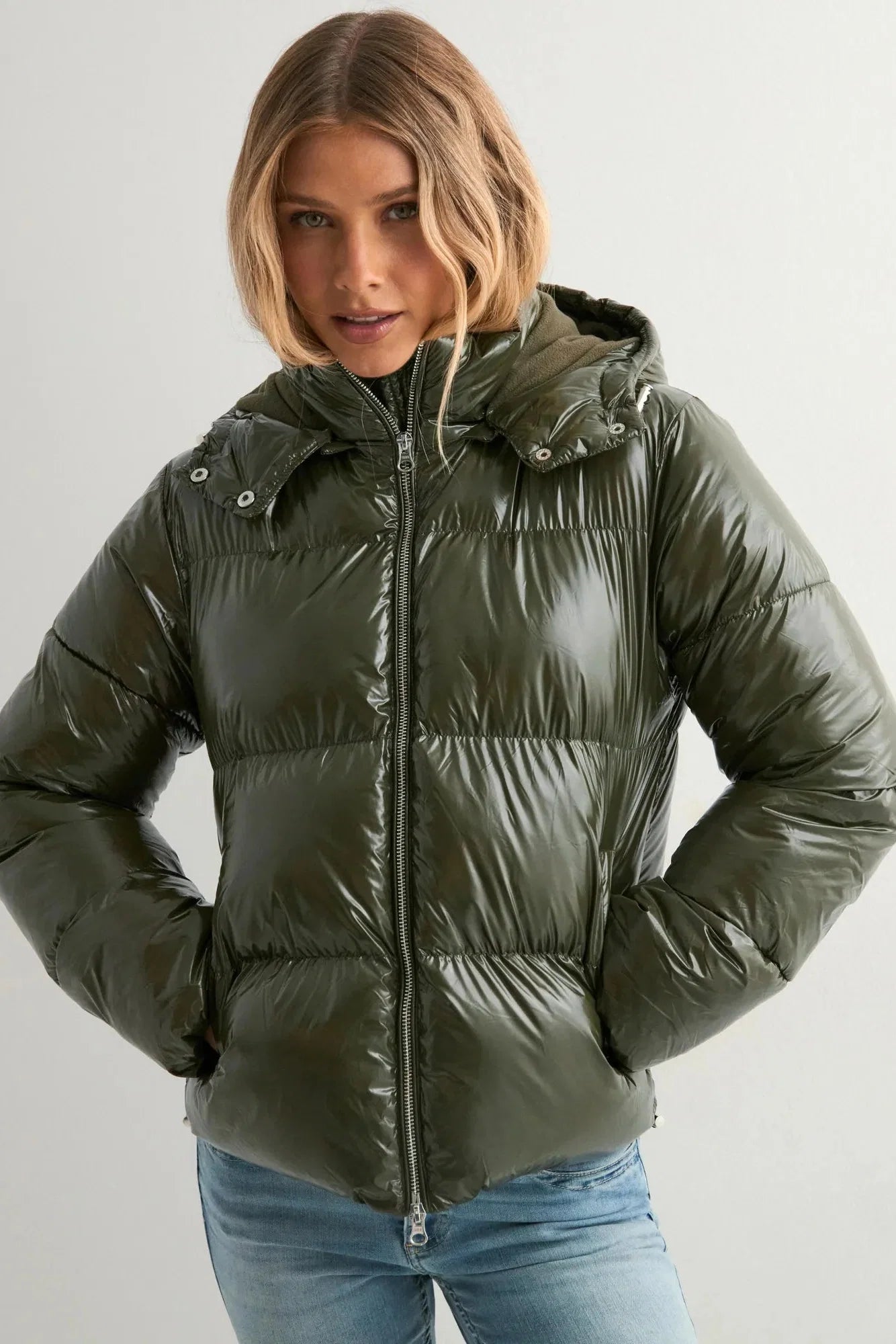 Elyana - Nuza Puffer