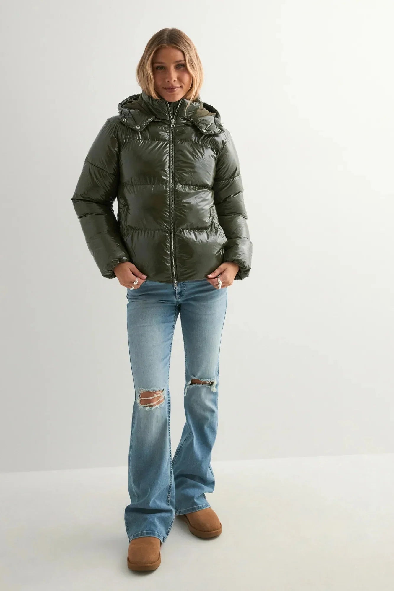 Elyana - Nuza Puffer