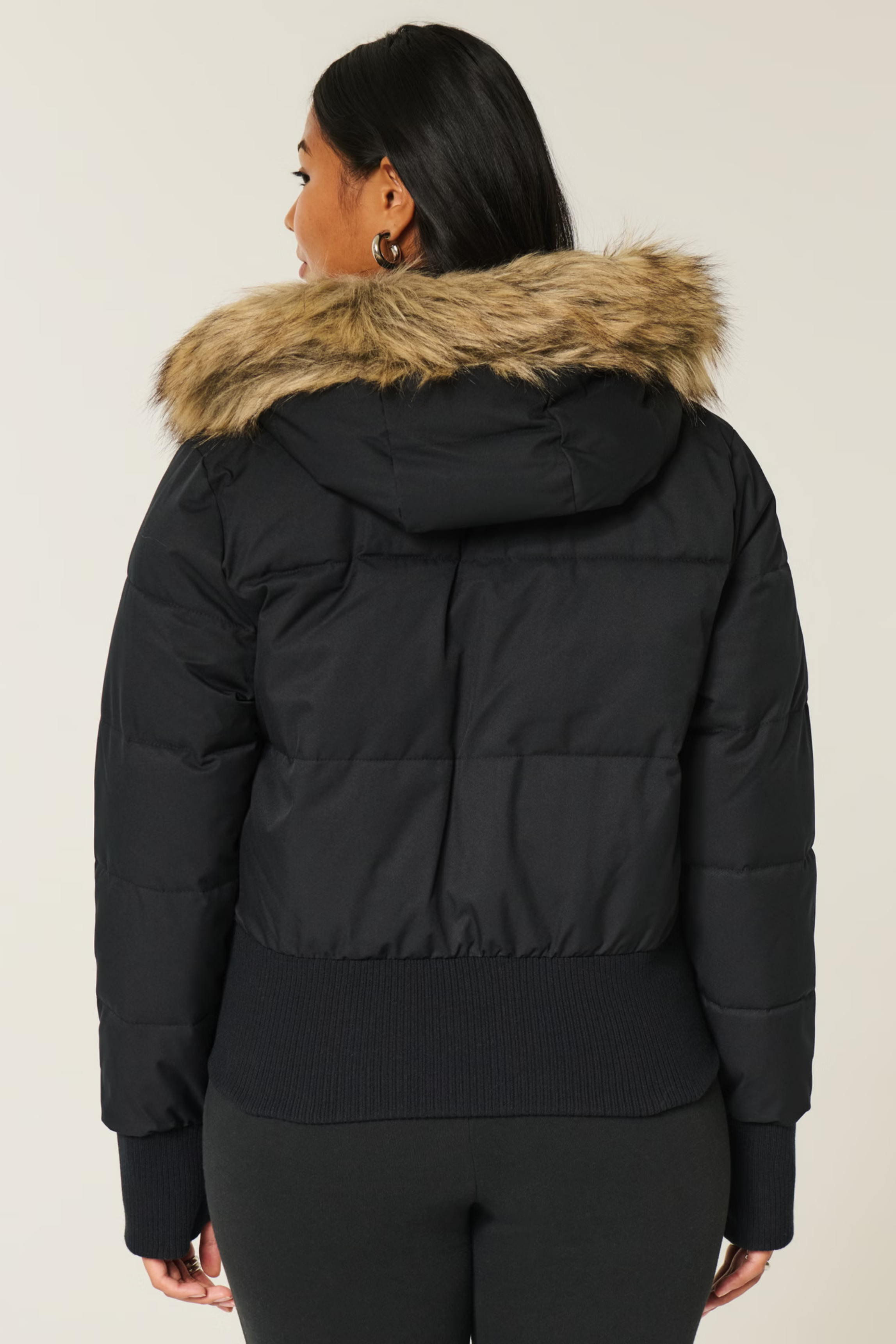 Elyana - Zoé Puffer