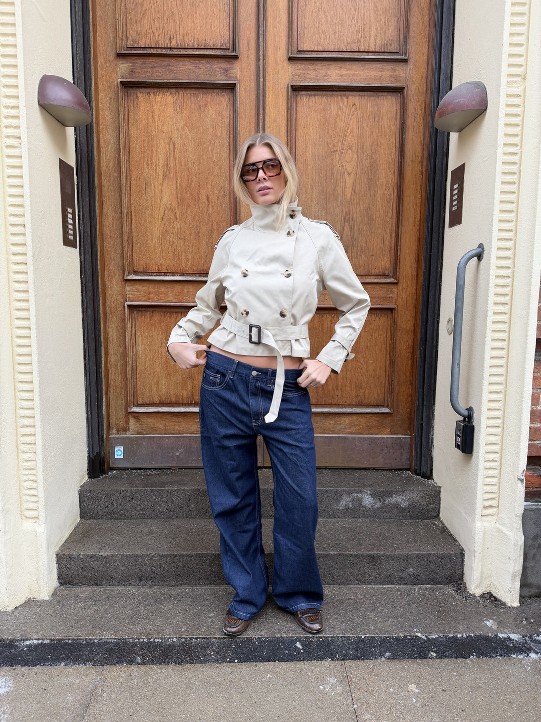 Elyana - Capucine Trench
