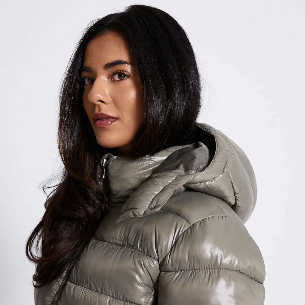 Elyana - Lena Puffer