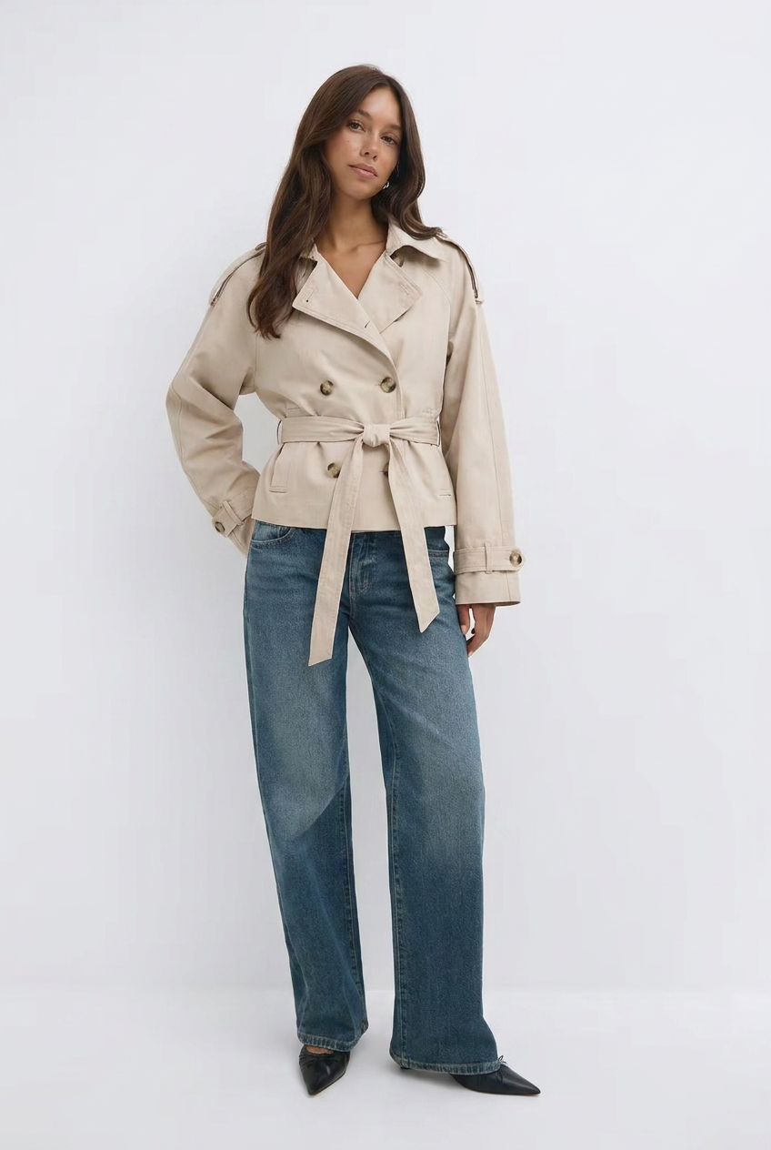 Elyana - Victoria Trench