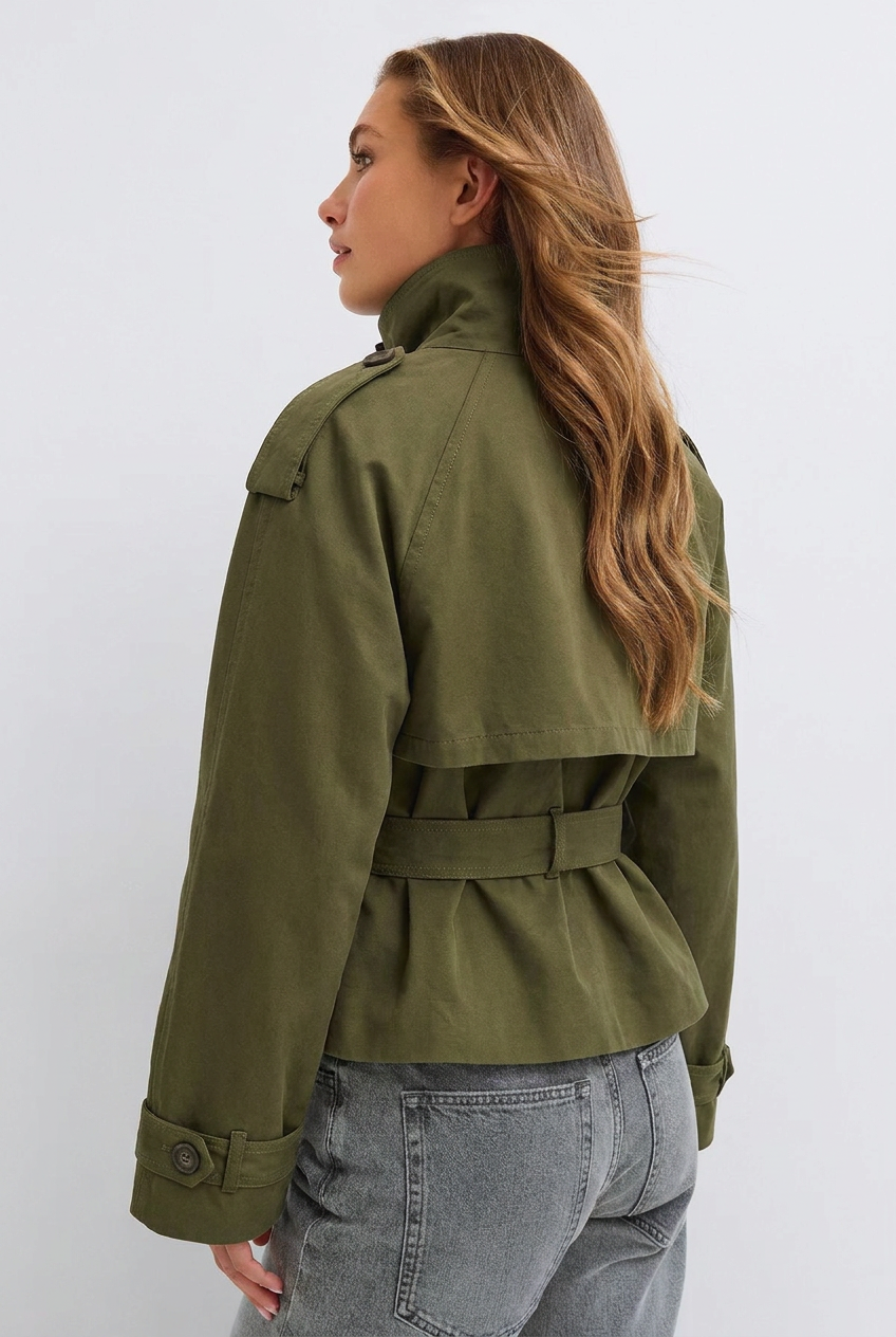 Elyana - Victoria Trench