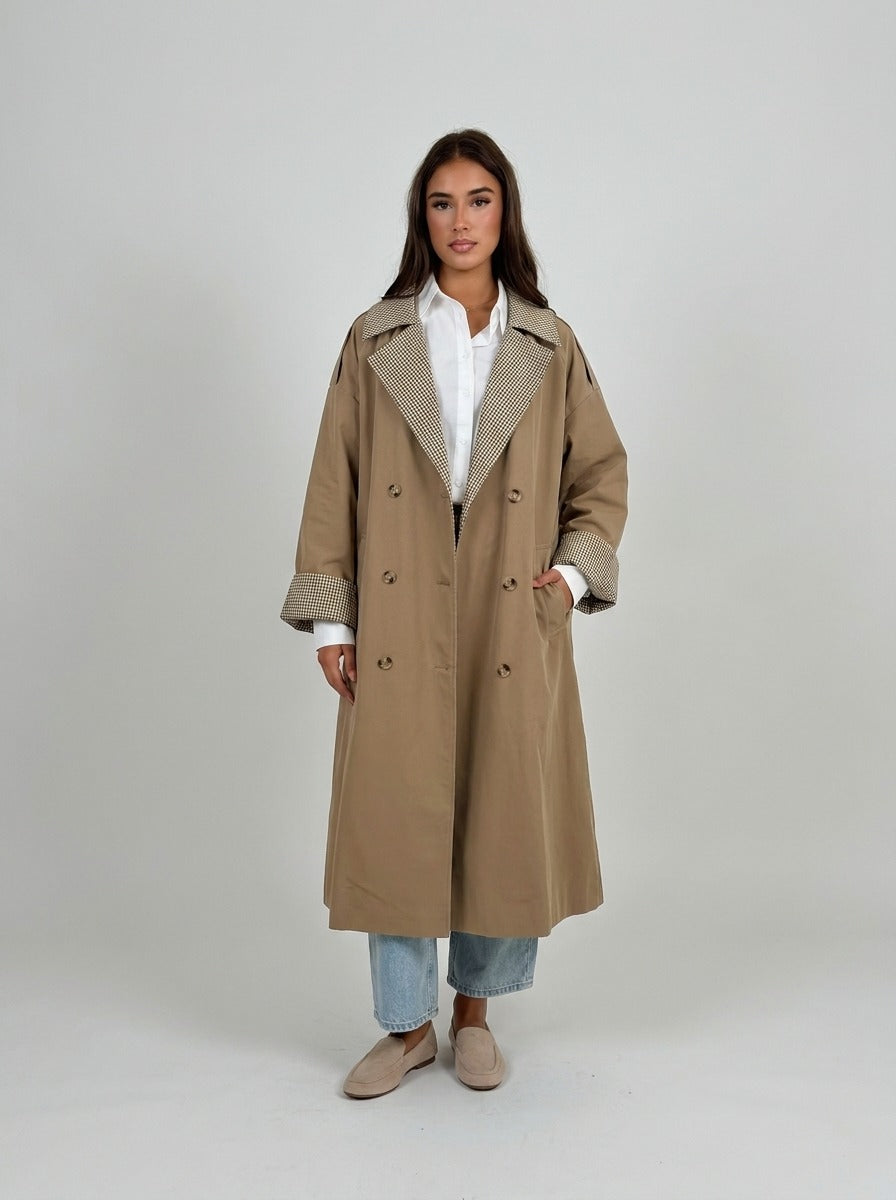 Elyana - Albane Trench
