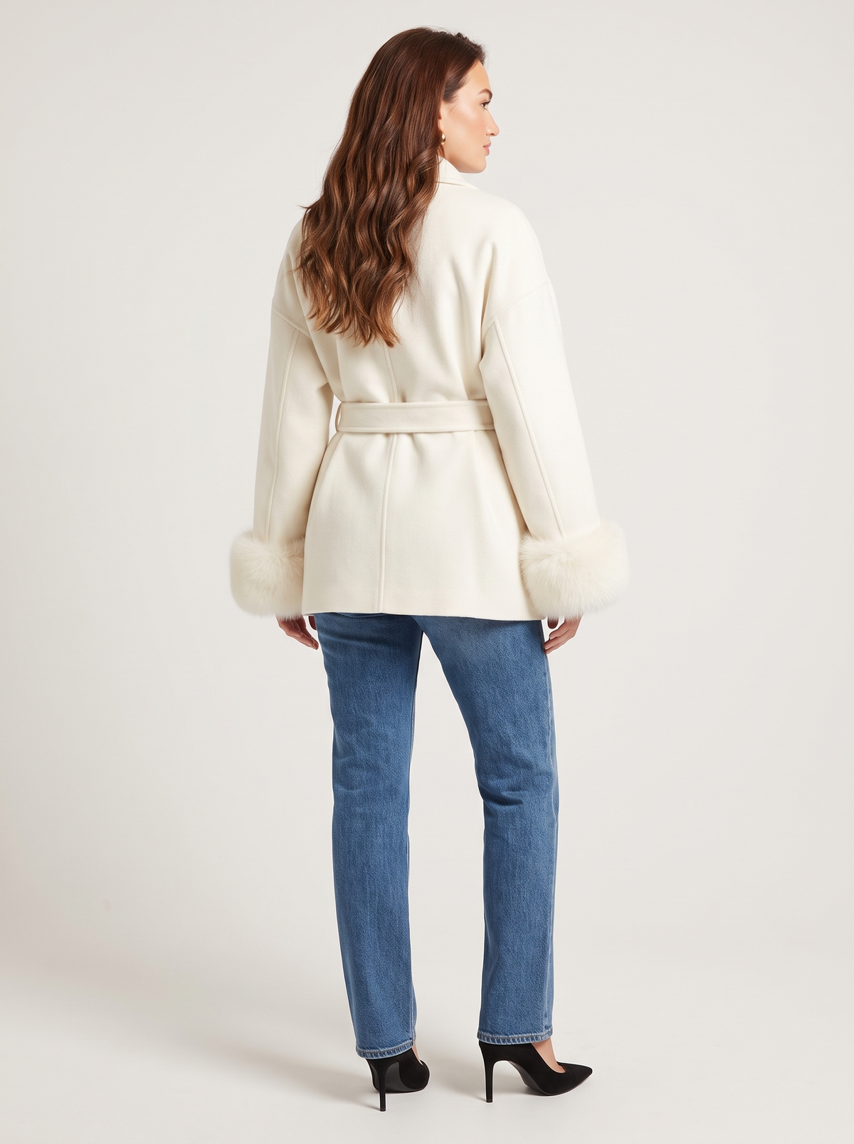 Elyana - Nemali Coat white dos