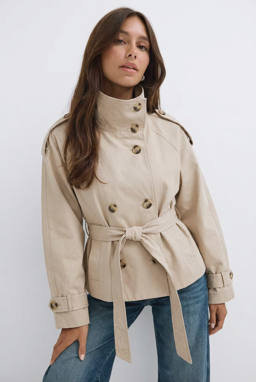 Elyana - Victoria Trench