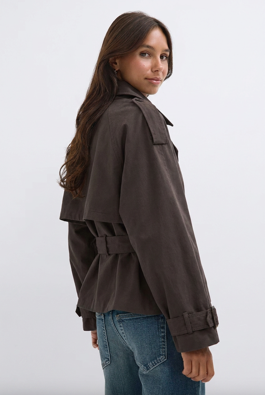Elyana - Victoria Trench