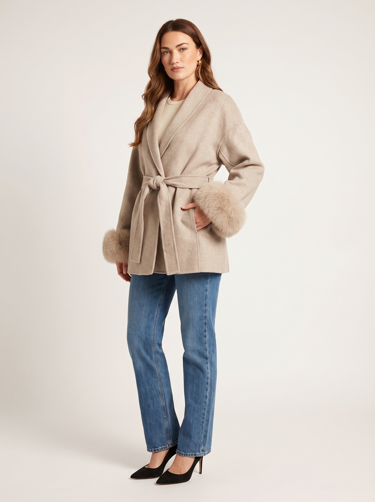 Elyana - Nemali Coat beige profil